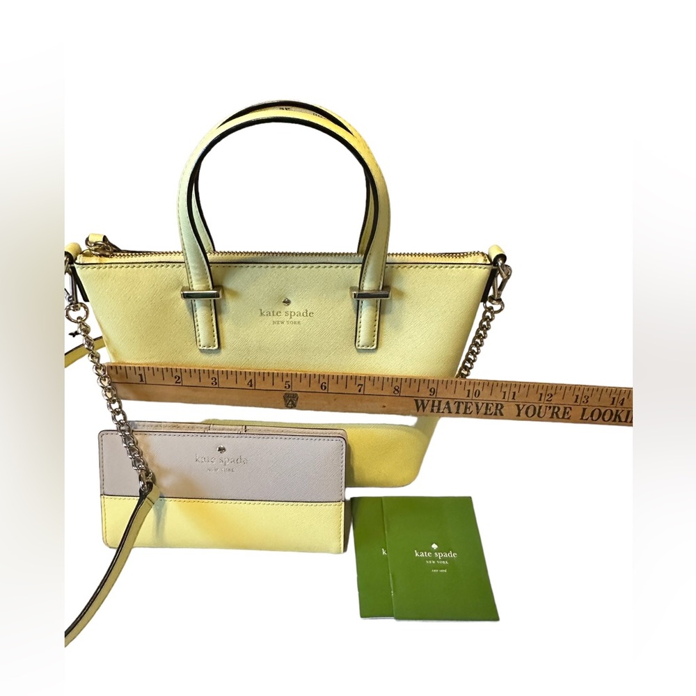 Kate Spade crossbody purse with wallet
